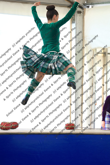 23092