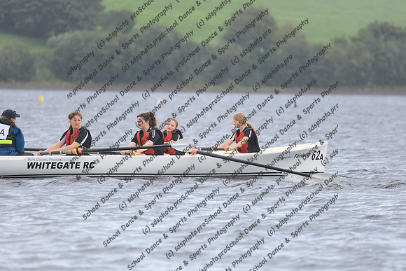 10880