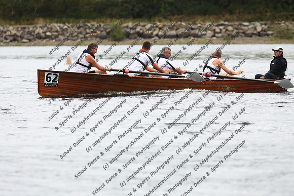 1618