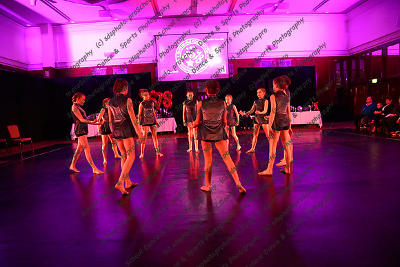 10260