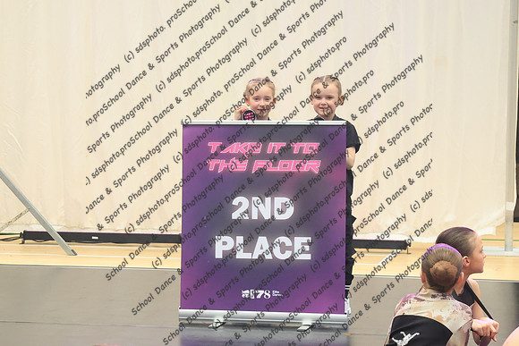 20945