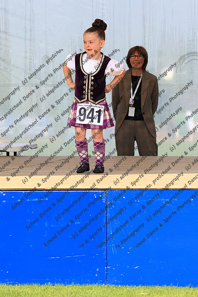 61120
