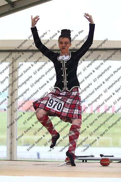 32134