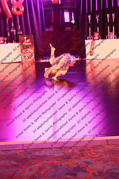 15822